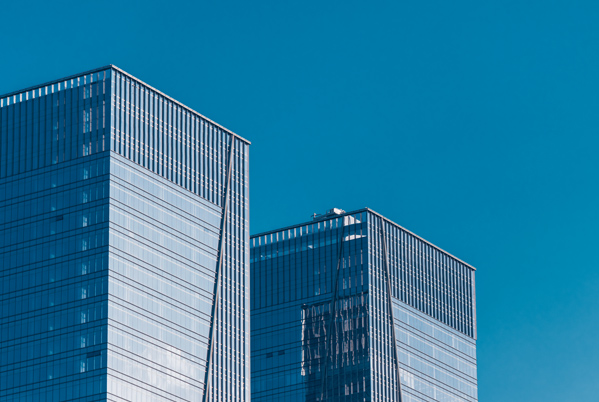 服装行业发展趋势分析 线上线下融合 个性化定制成趋势